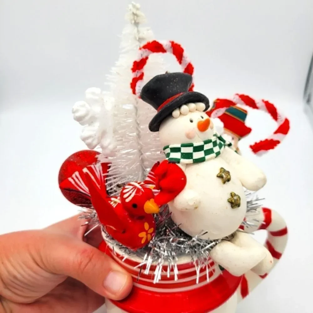 Vintage Frosty the Snowman Christmas Mug Assemblage